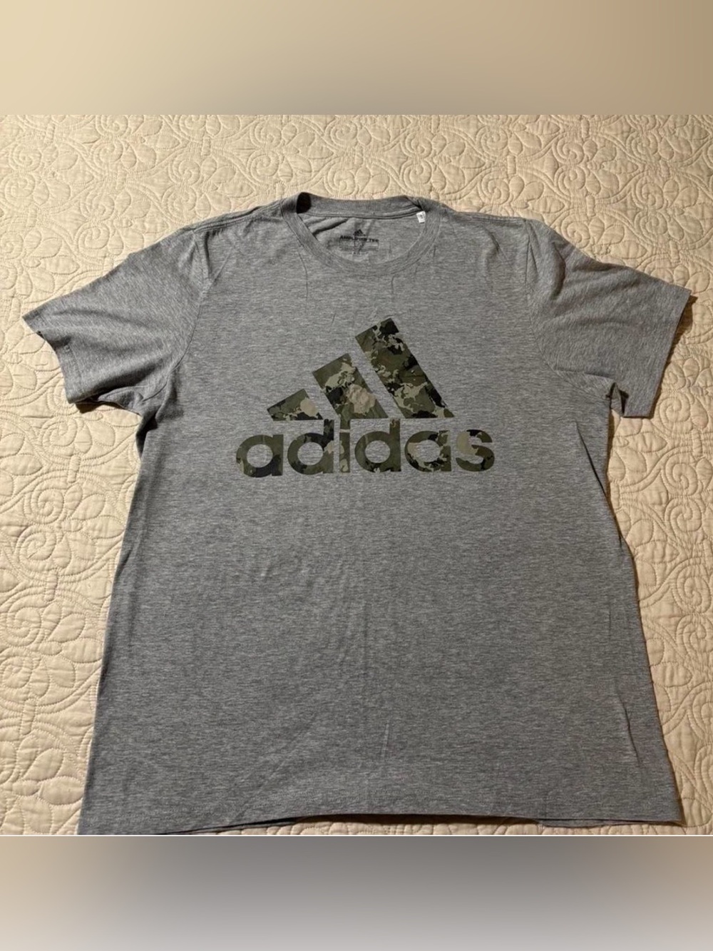 adidas Men's Grey Short-Sleeve Tee with Camo Logo